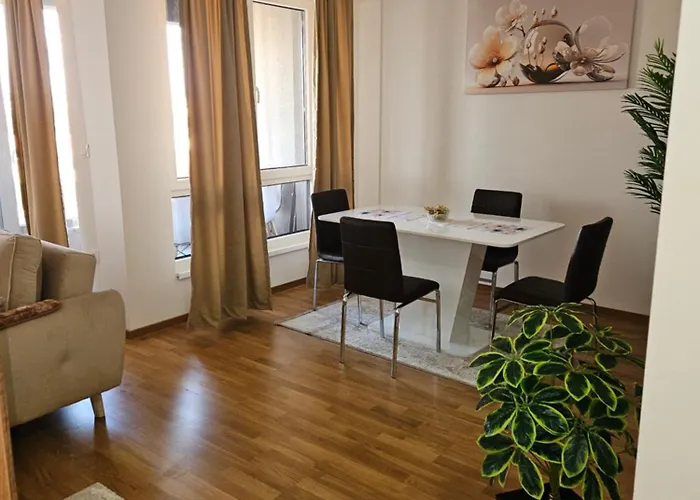 Lux Mimi Apartment *